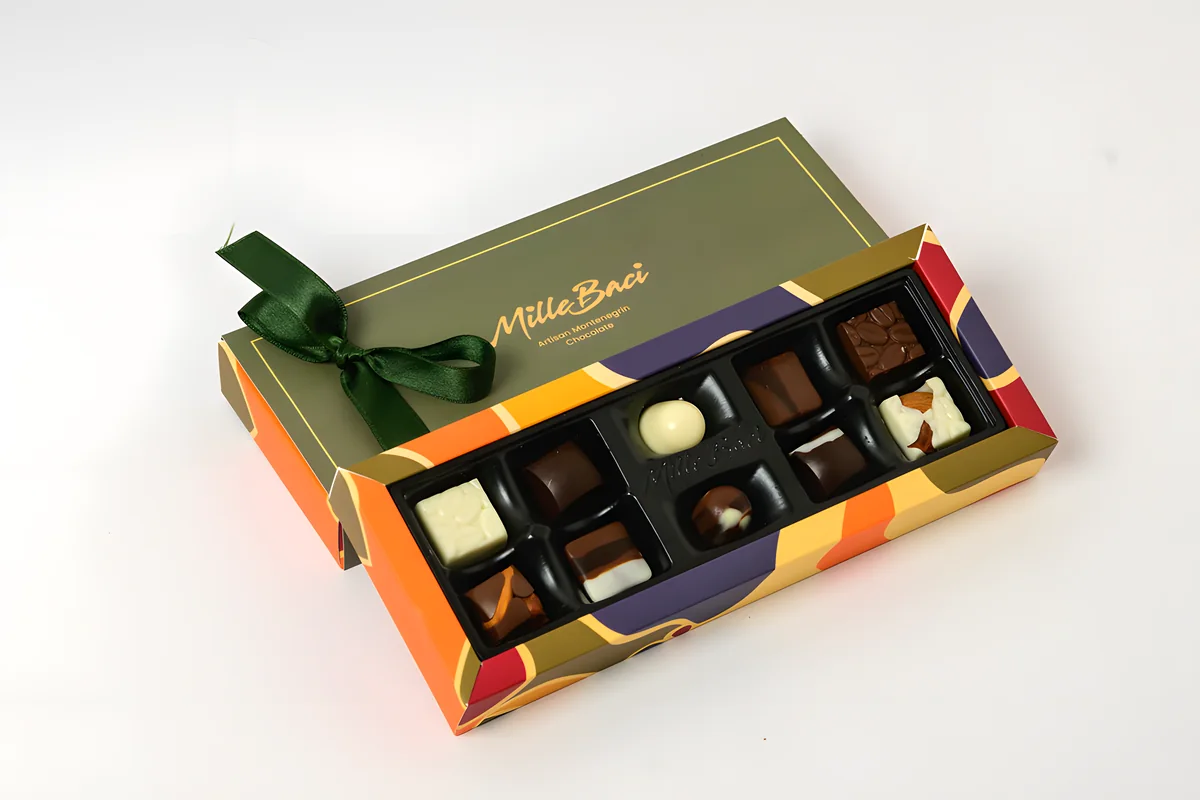 Premier, a olive green box of ten pralines